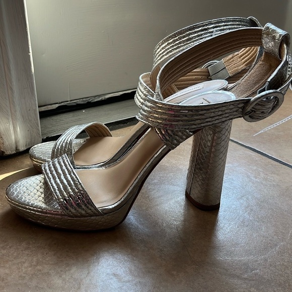 New sneaker Antonio Melani colored silver - Picture 10 of 12